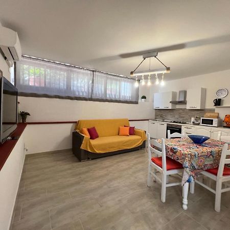 Trentuno Mondello Apartments ภายนอก รูปภาพ