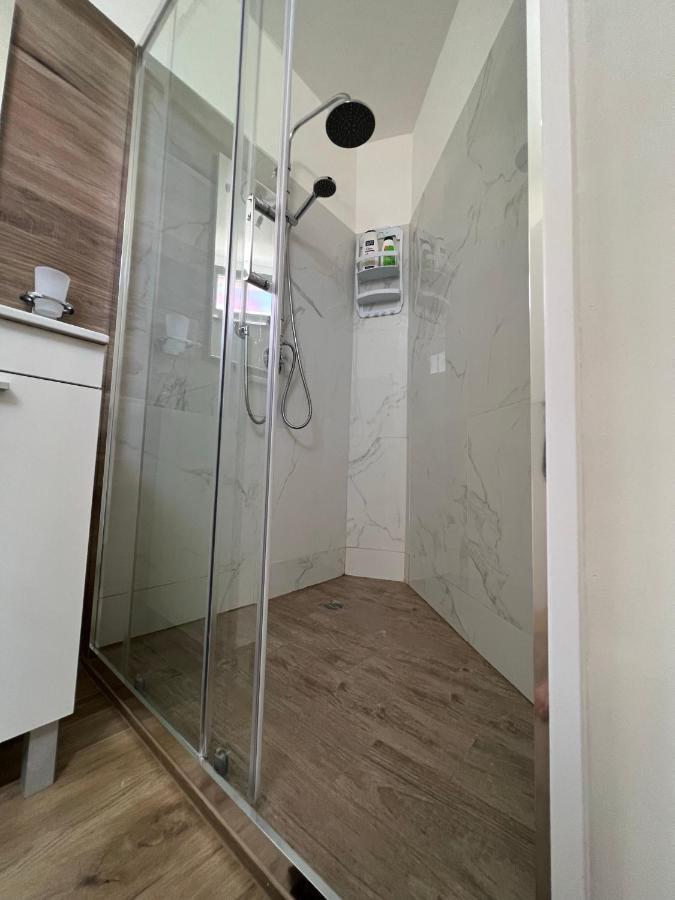 Trentuno Mondello Apartments ภายนอก รูปภาพ