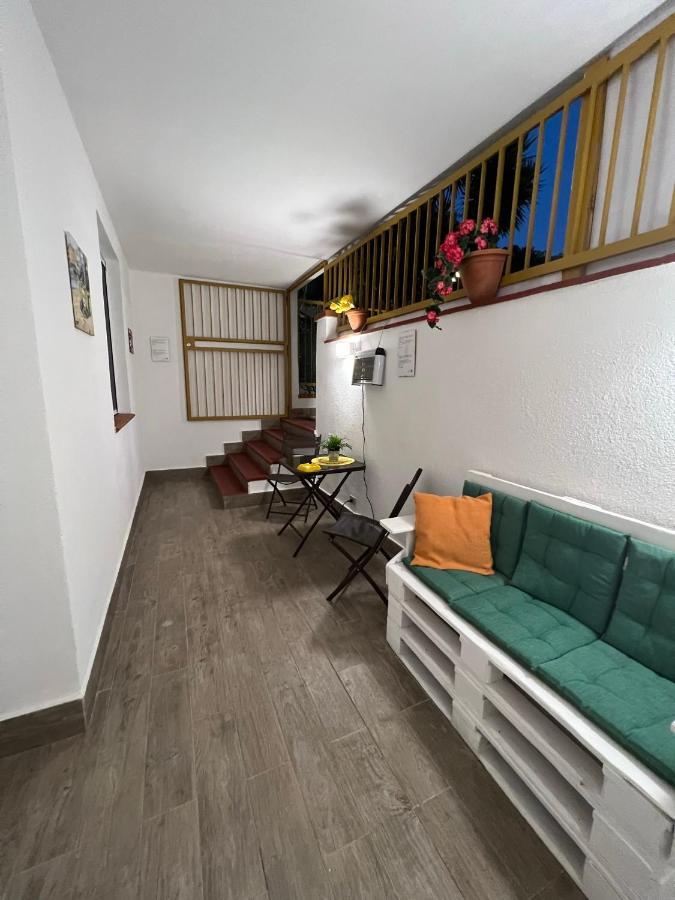 Trentuno Mondello Apartments ภายนอก รูปภาพ