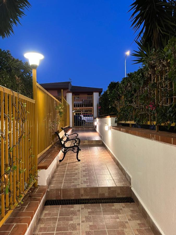 Trentuno Mondello Apartments ภายนอก รูปภาพ
