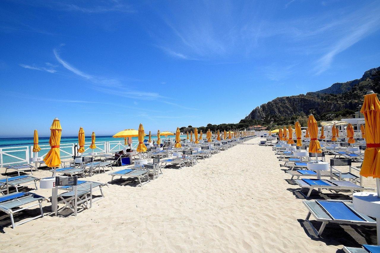 Trentuno Mondello Apartments ภายนอก รูปภาพ
